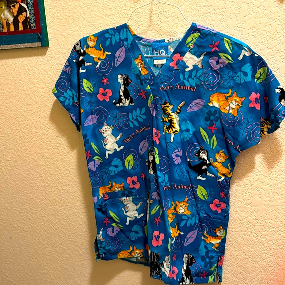 Scrubs Top Size XS